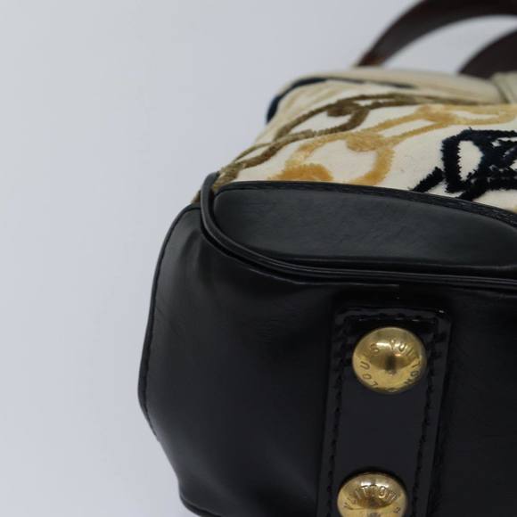 LOUIS VUITTON Monogram Charm Pochette Lover Hand Bag Ivory M95194 LV Auth 86283A - Picture 14 of 16